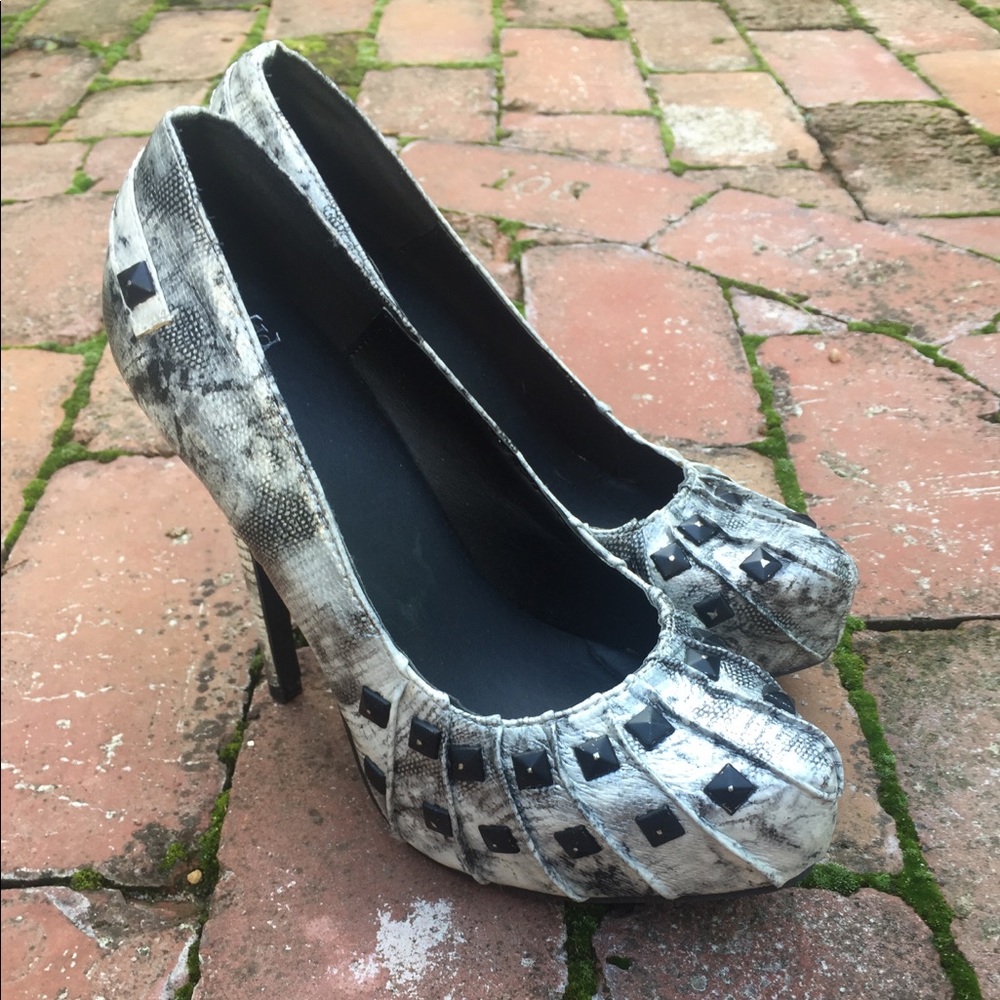 Confidence boosting stilettos